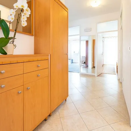 Jele Apartment